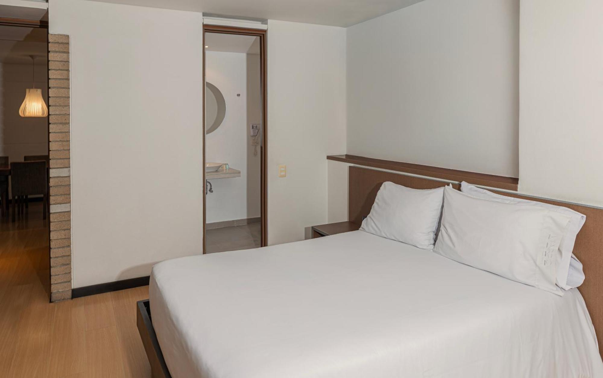 Hotel Viaggio Nueve Tres Bogotá Eksteriør bilde